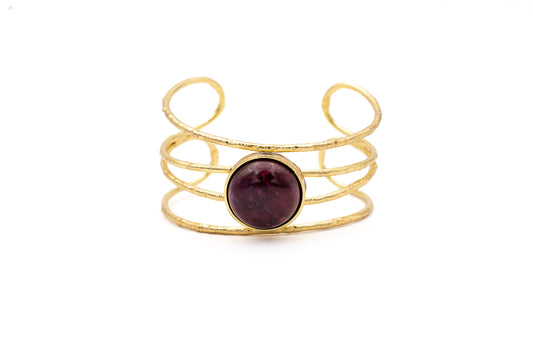 BRACCIALE OTTONE FASCIA PIETRA CENTRALE TONDA RUBINO       SH512